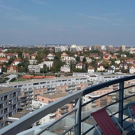 Penthouses Vinice Apartman Prága Kültér fotó