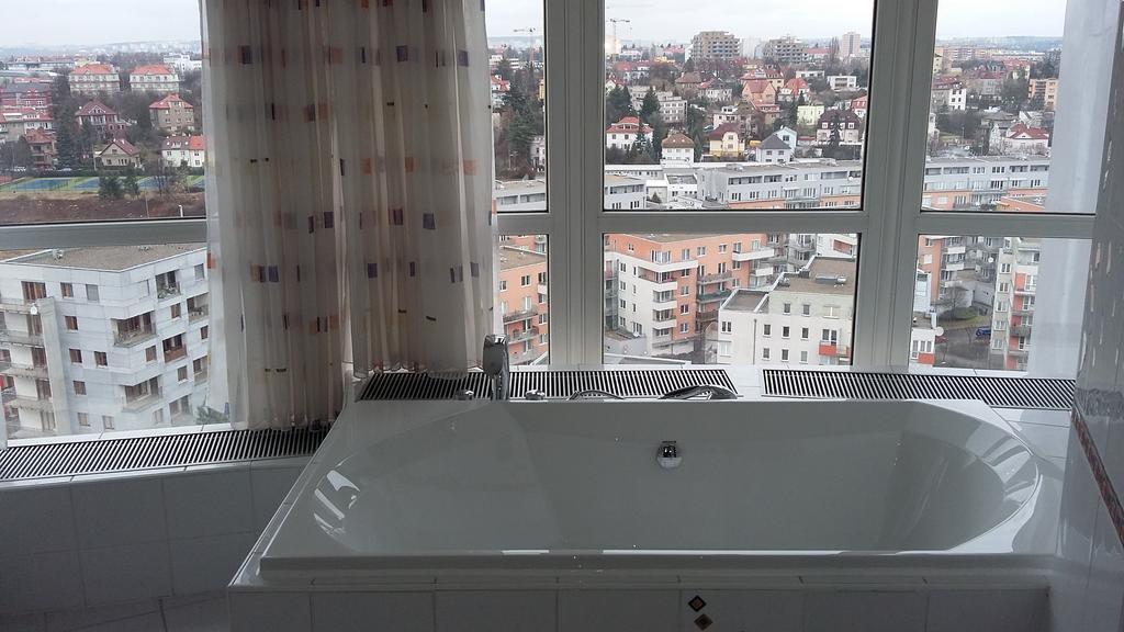 Penthouses Vinice Apartman Prága Kültér fotó